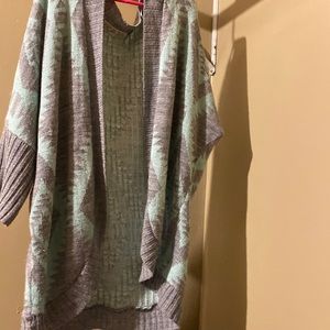 Pink rose brand, size small